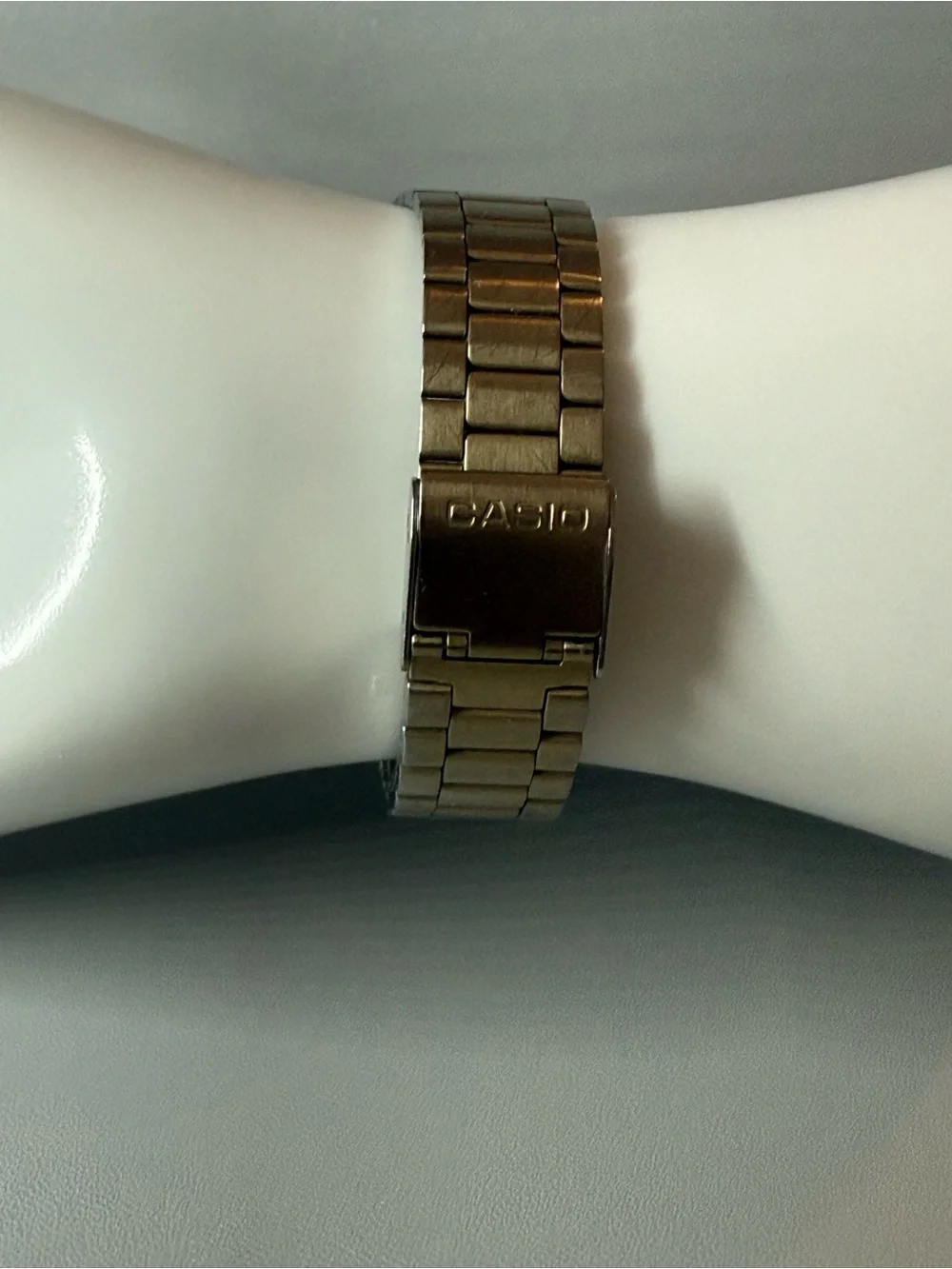Casio Vintage AQ-230GA-9D Analog Digital Gold Tone Quartz Watch